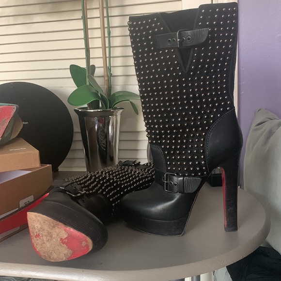 Black Christian Louboutin boots with studs size 39 - Picture 7 of 8